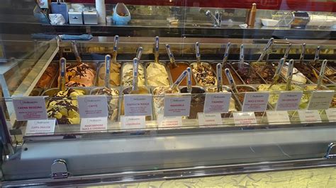 pastceria gelateria abr versace regigp calabria|The history of Gelato Cesare in Reggio Calabria.